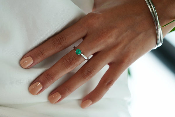 Bague Solitaire Classique Vert