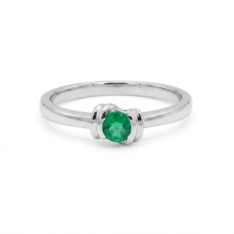 Green Eye Embrace Ring