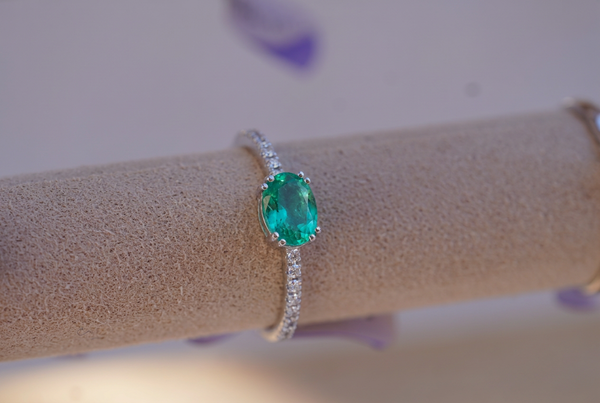 Solitaire Ovale Subtil