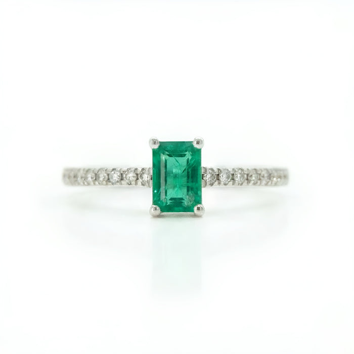 Regal Emerald Four-Corner Ring